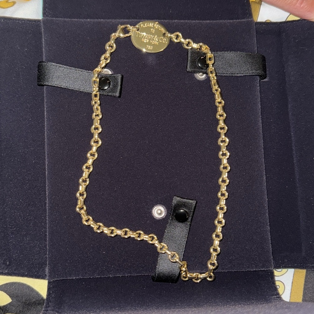 Tiffany & Co. 18 kt  Necklace💎⭐️ Authentic & Retired